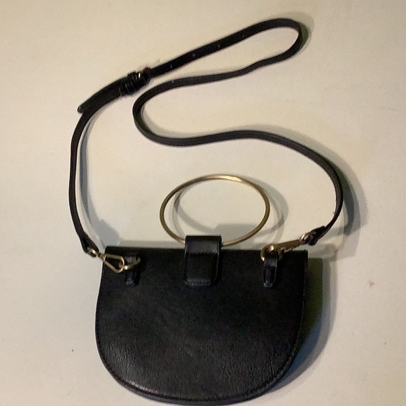 Anthropologie black vegan leather ring purse, EUC - Picture 2 of 6